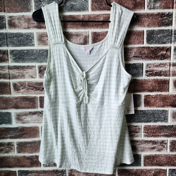 Tank Top - Picture 15 of 16